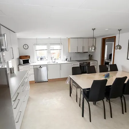 度假居 Aktivtetshus Hus Taet Ved Vesterhavet Sj388 *